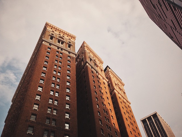 apartment building 